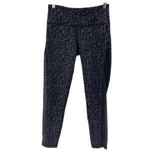 Victoria’s Secret Sport Knockout Cheetah Print Mesh Panel Leggings Size Medium